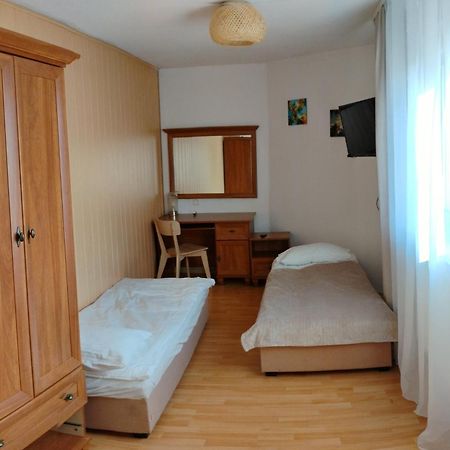 "U Latarnika" Przy Cichej 9 Apartment โควอบเซก ภายนอก รูปภาพ